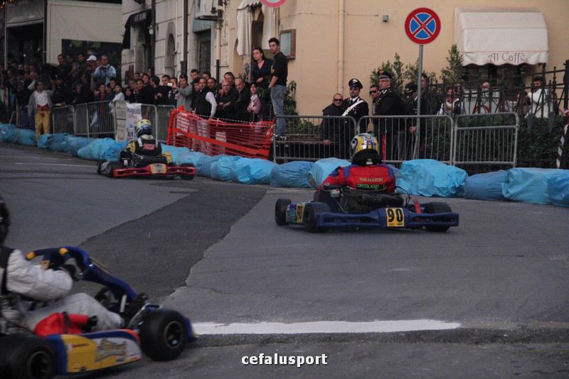 111120 sport2 411_tn.jpg